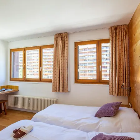 Apartment Le Shamrock - Le Lac-5 By Interhome Tignes